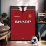Manchester United Retro Kit - Illustrated Poster & Frame