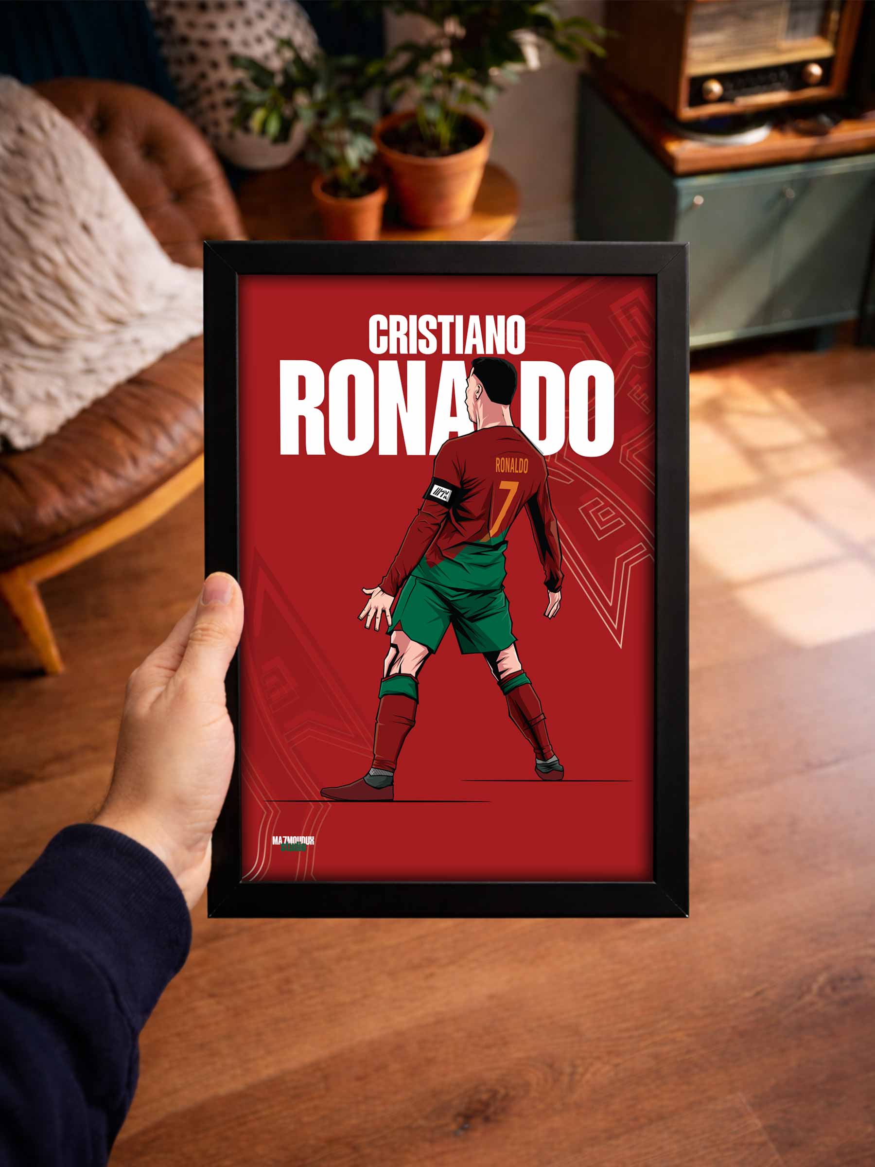 Cristiano Ronaldo - Illustrated Football Poster & Frame - Image 3
